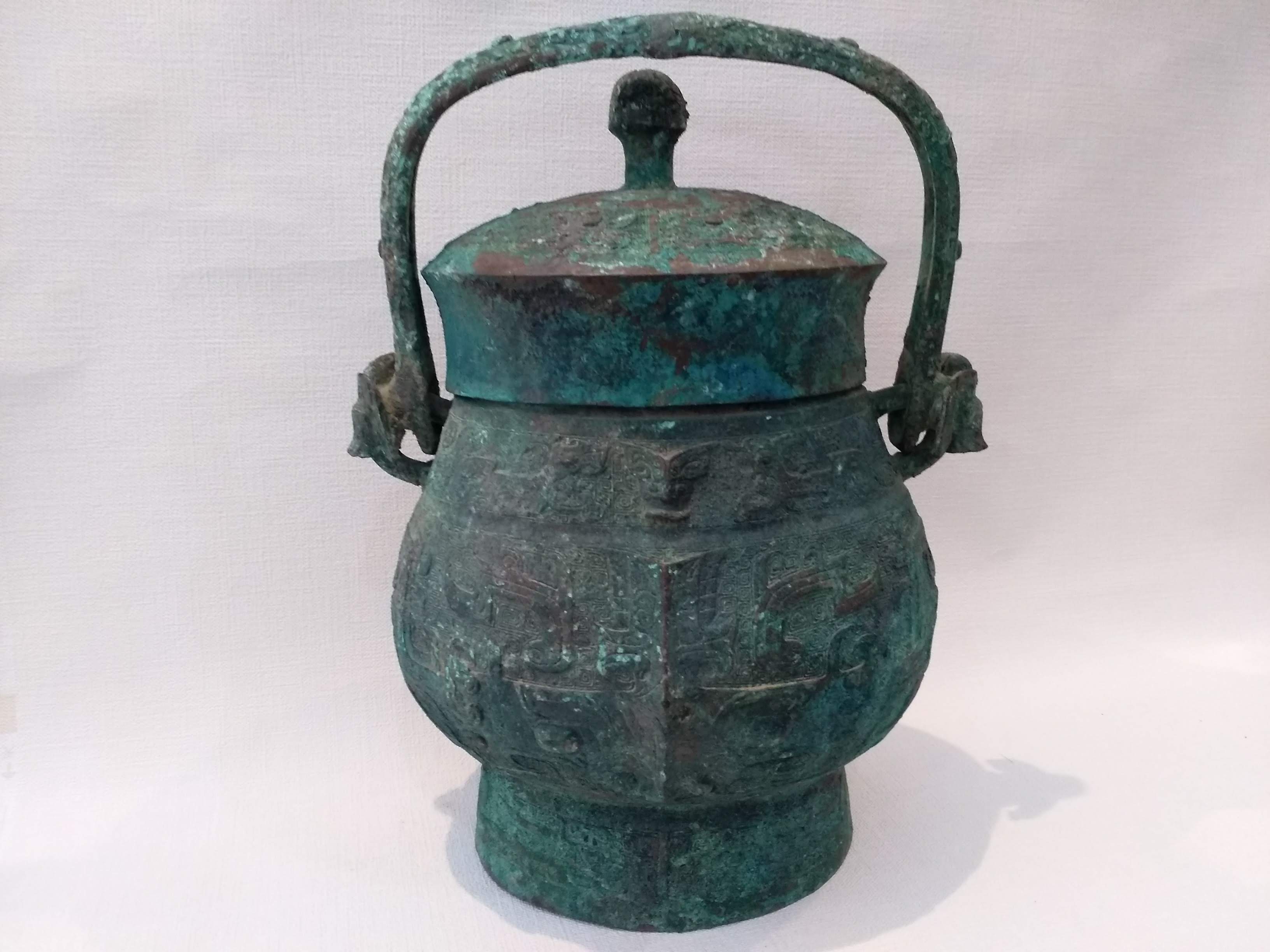 中国古代の青銅「ゆう」